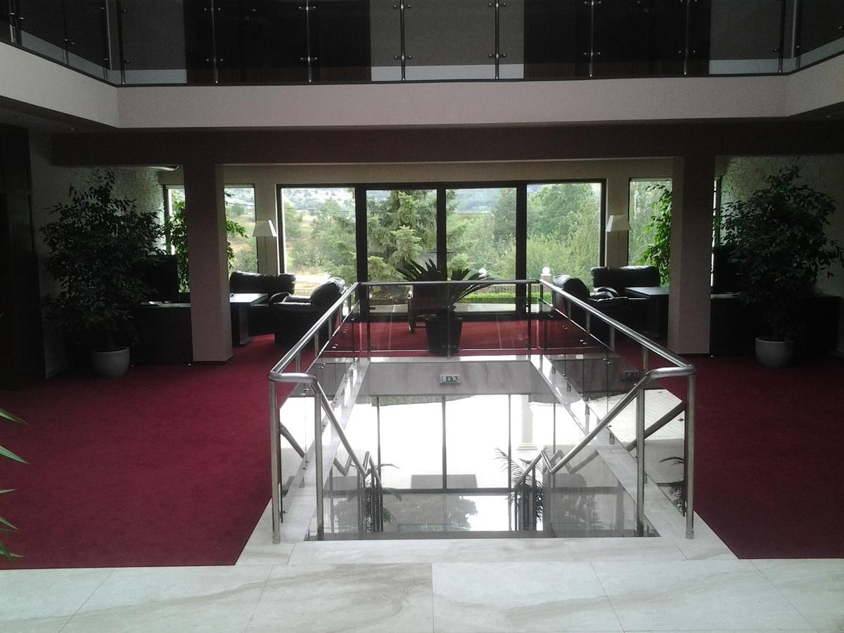 Hotel Villa Ekaterina Vakarel Extérieur photo