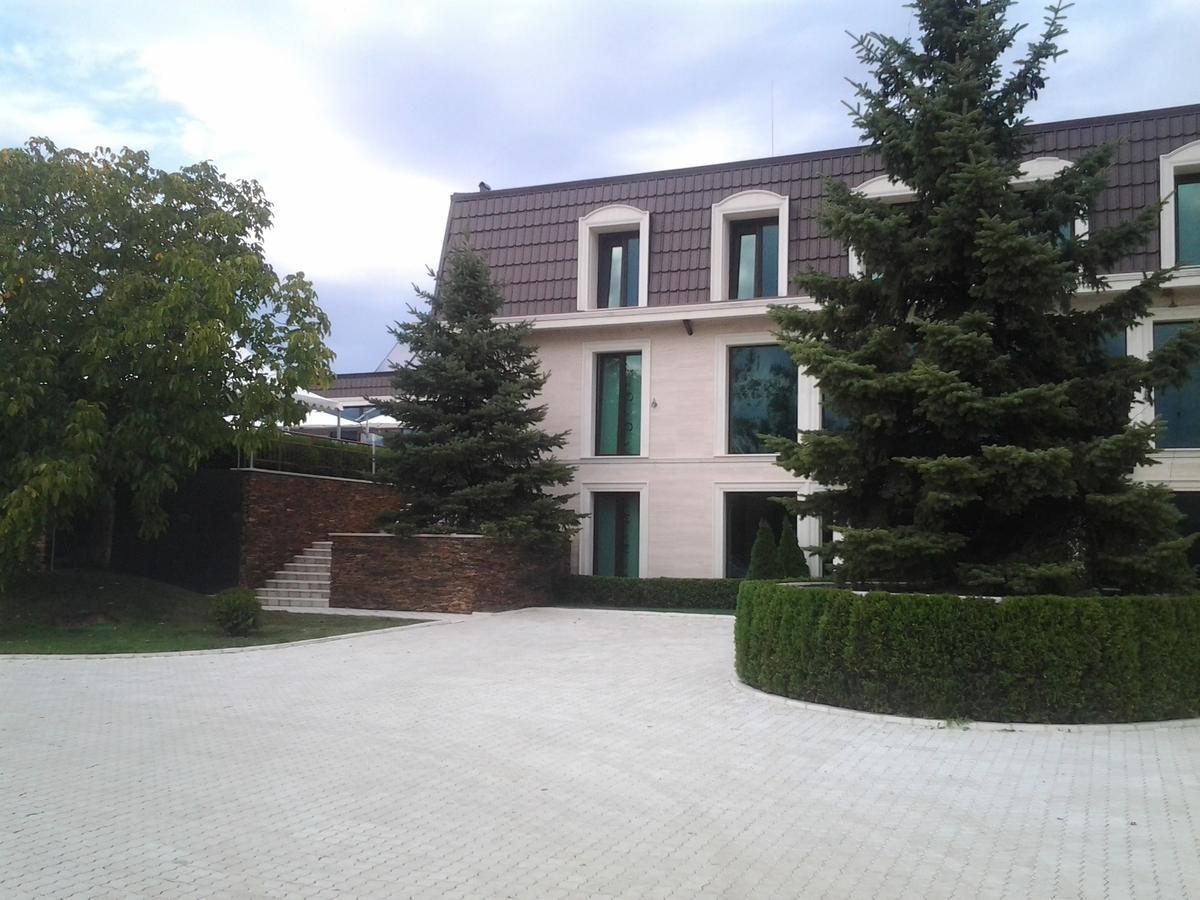 Hotel Villa Ekaterina Vakarel Extérieur photo