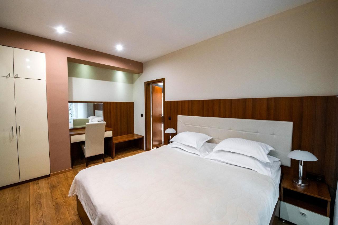 Hotel Villa Ekaterina Vakarel Extérieur photo